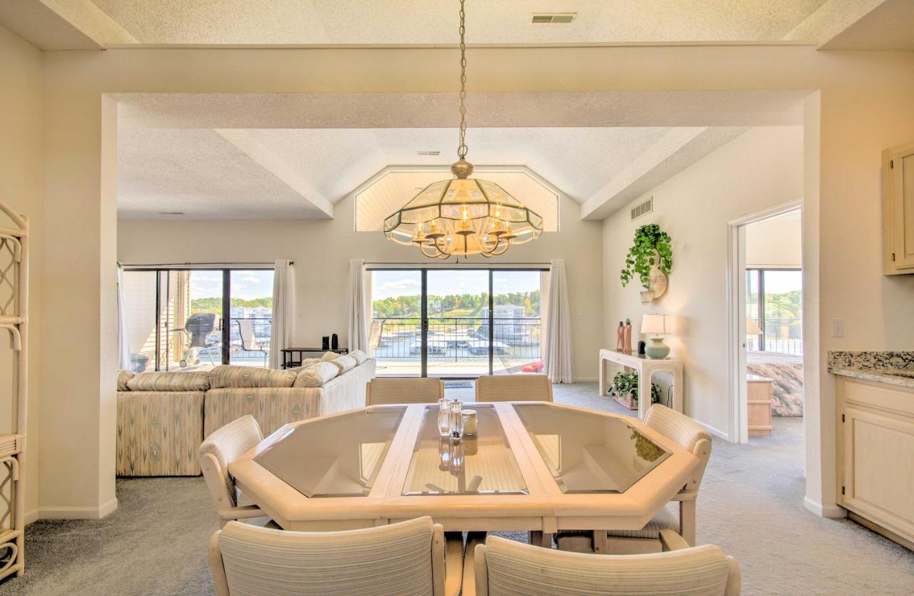 Bright Waterfront Condo With Resort Amenities! Lake Ozark Zewnętrze zdjęcie